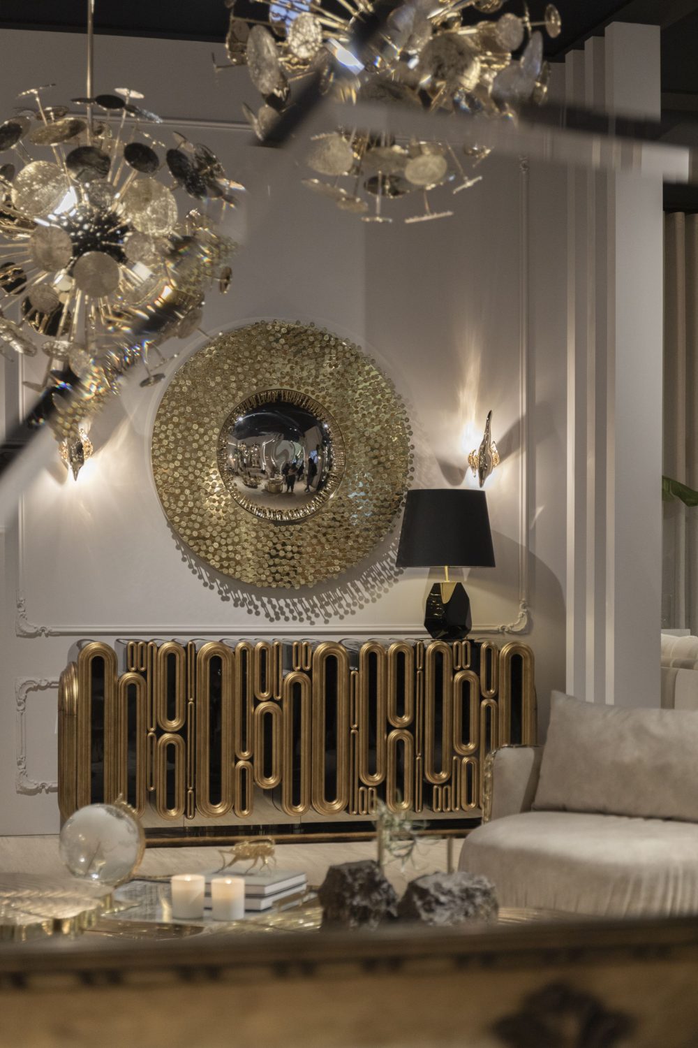 OBLONG GOLD SIDEBOARD